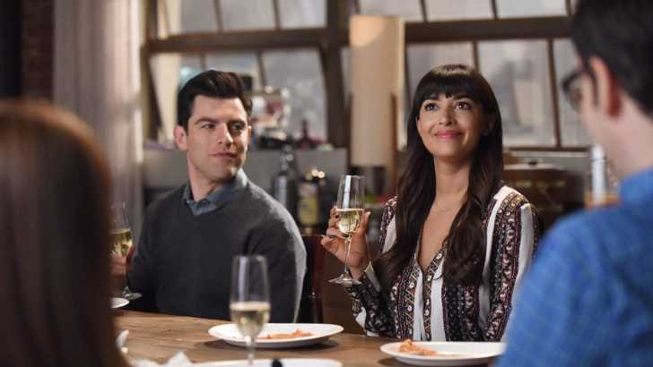 Max Greenfield and Hannah Simone in New Girl (2011)