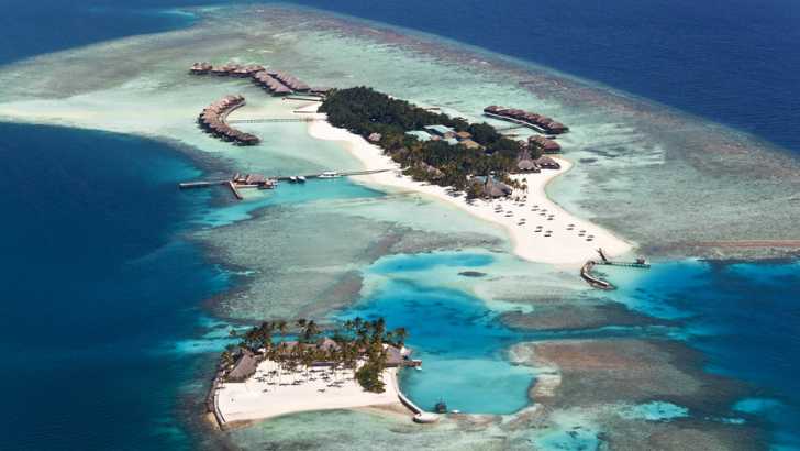 Aerial view of Veligandu Island, Alifu Atoll, Maldives
