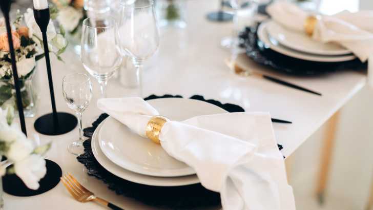 Wedding table cutlery
