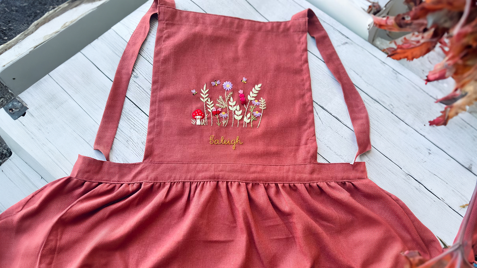 custom apron with embroidery personalized